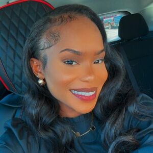 Meet Your Seller 💋